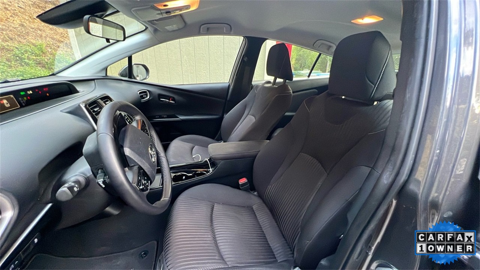 2022 Toyota Prius Prime photo 4