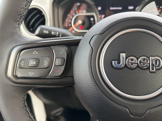 2025 Jeep Gladiator Sport S photo 17