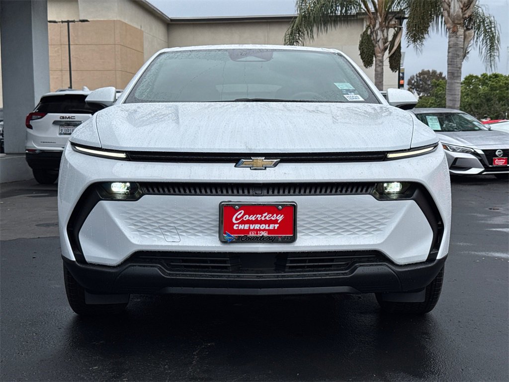 2026 Chevrolet Equinox EV 1LT photo 3