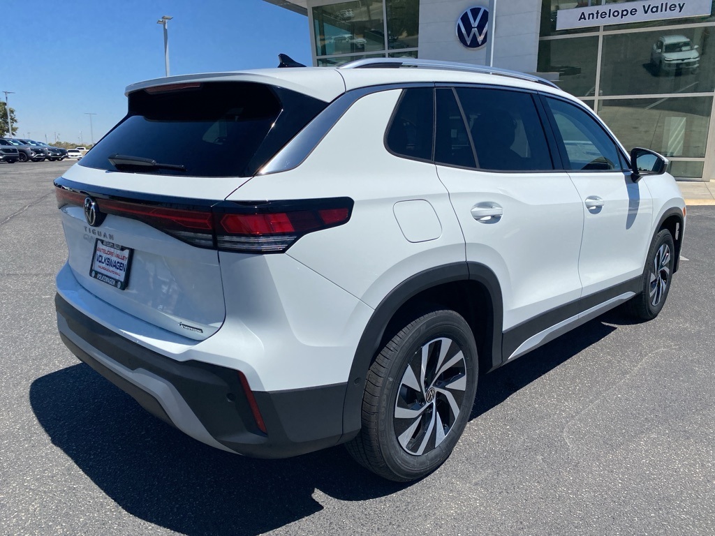 2025 Volkswagen Tiguan S photo 4