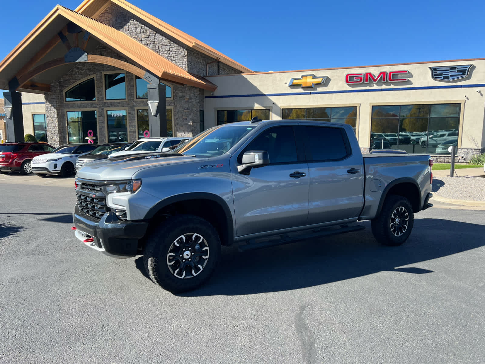 2024 Chevrolet Silverado 1500 ZR2's photo