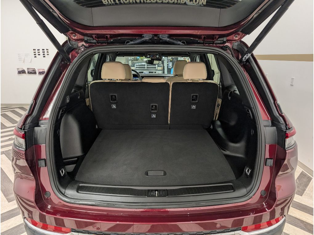 2024 Jeep Grand Cherokee Limited photo 19