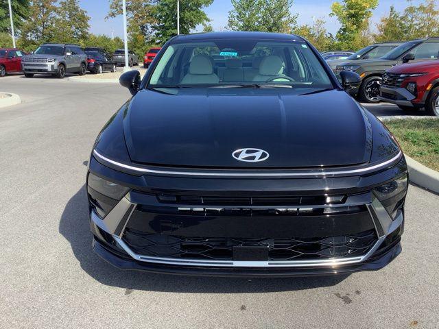 2026 Hyundai Sonata SEL Sport photo 3