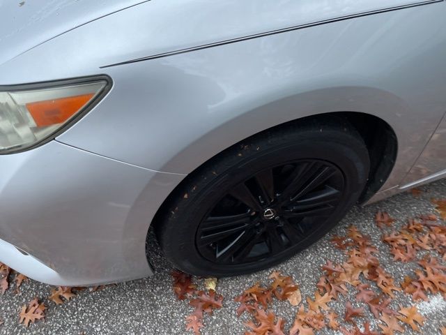 2015 Lexus ES 350 photo 4