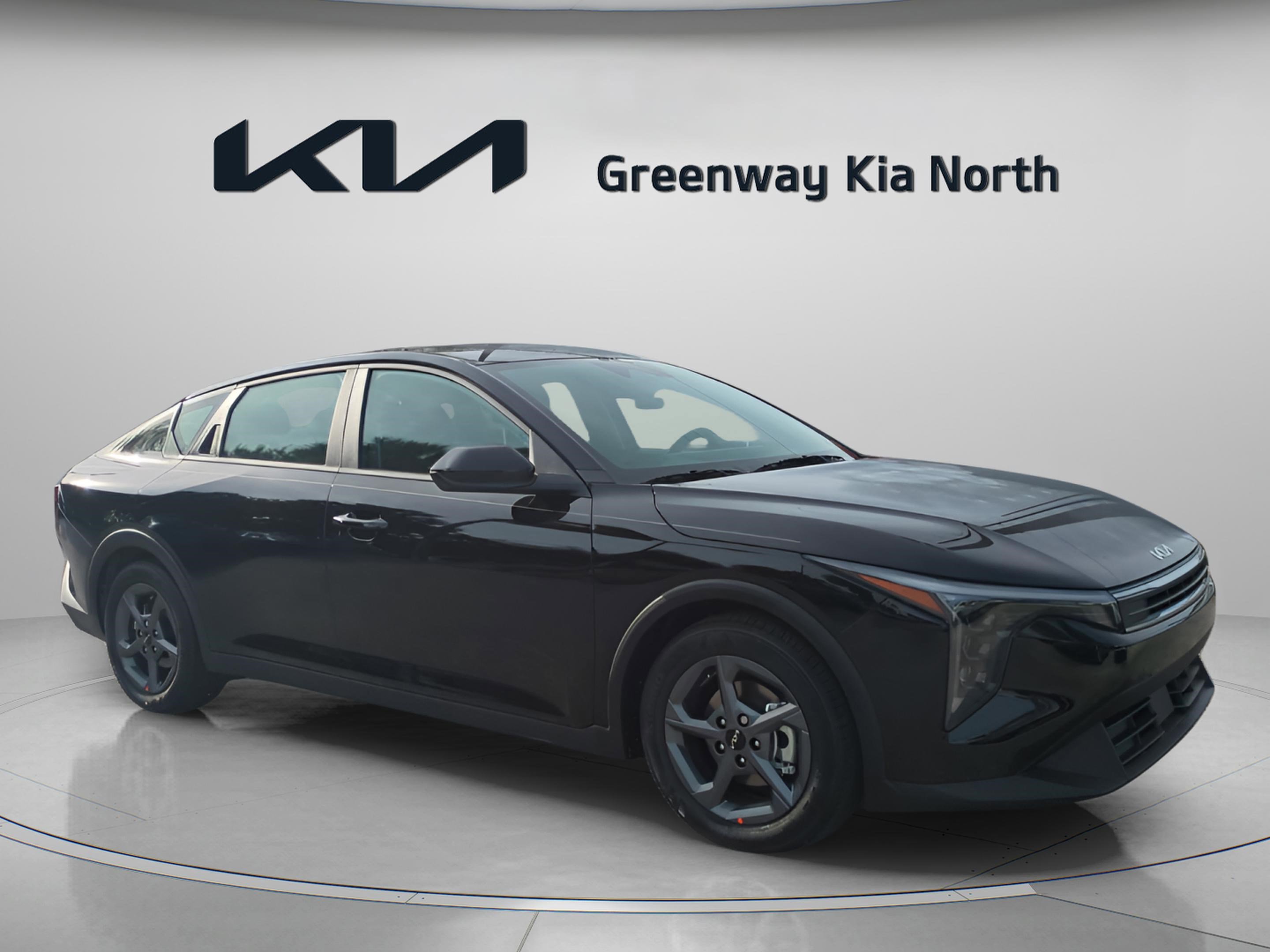 2025 Kia K4 LXS's photo