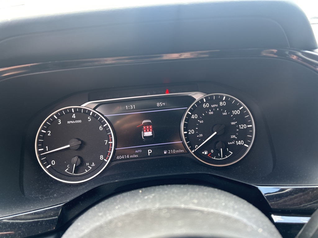 2022 Nissan Pathfinder SL photo 12