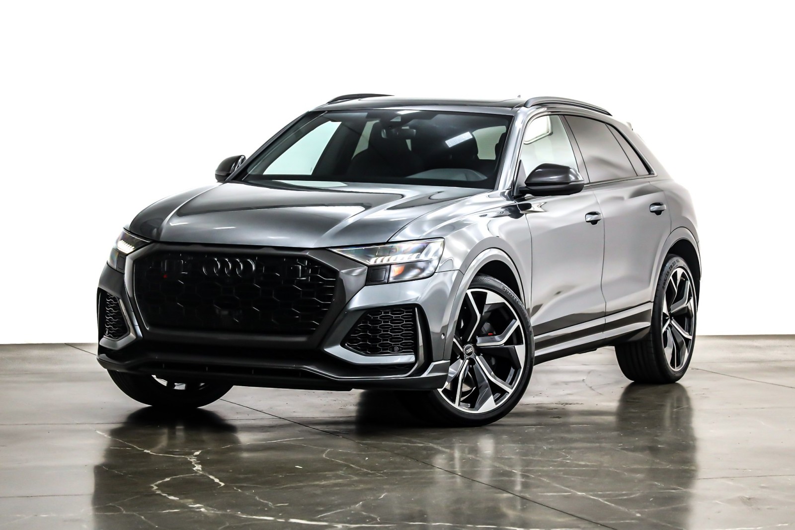 2023 Audi RS Q8 Base's photo