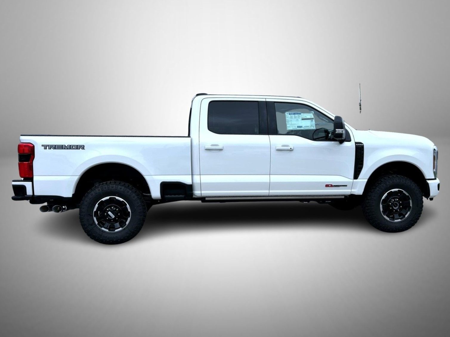 2026 Ford F-350 photo 4