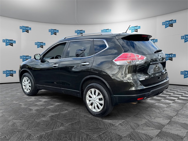 2016 Nissan Rogue S photo 3