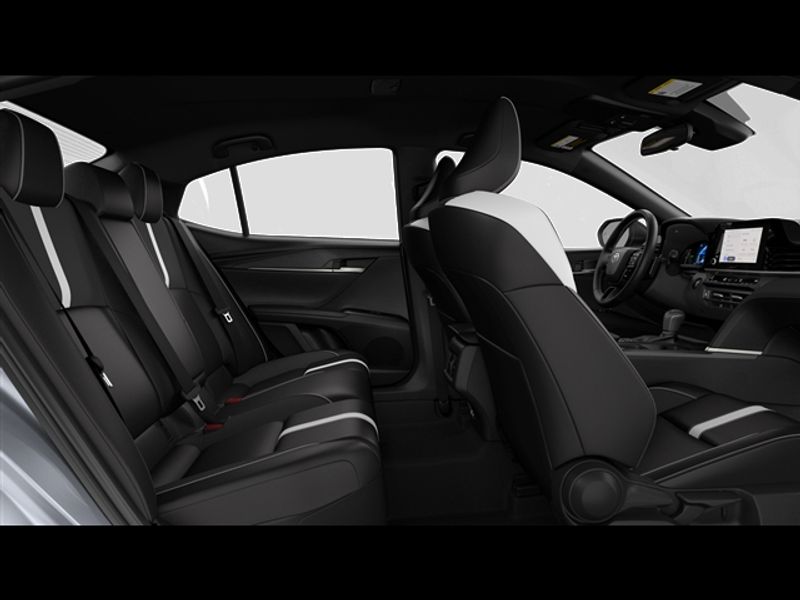 2026 Toyota Camry photo 7
