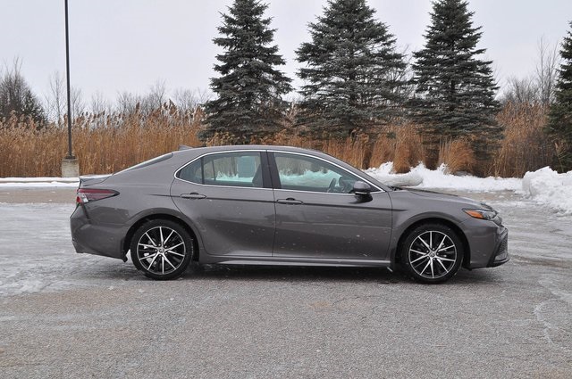 Used 2023 Toyota Camry SE with VIN 4T1T11AK6PU811431 for sale in Canton, MI