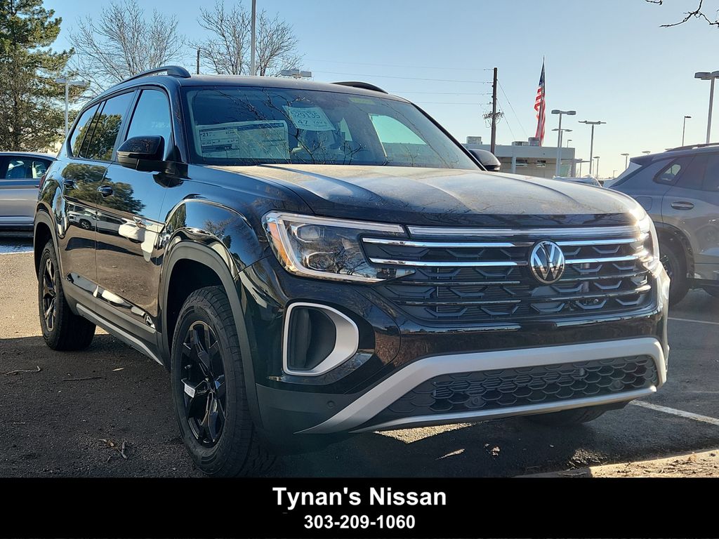 2026 Volkswagen Atlas Atlas Peak Edition's photo