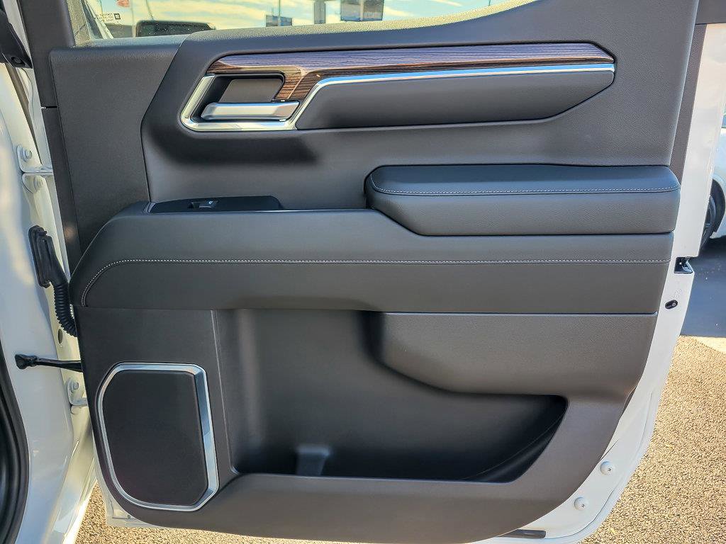 2022 CHEVROLET SILVERADO - Image 27