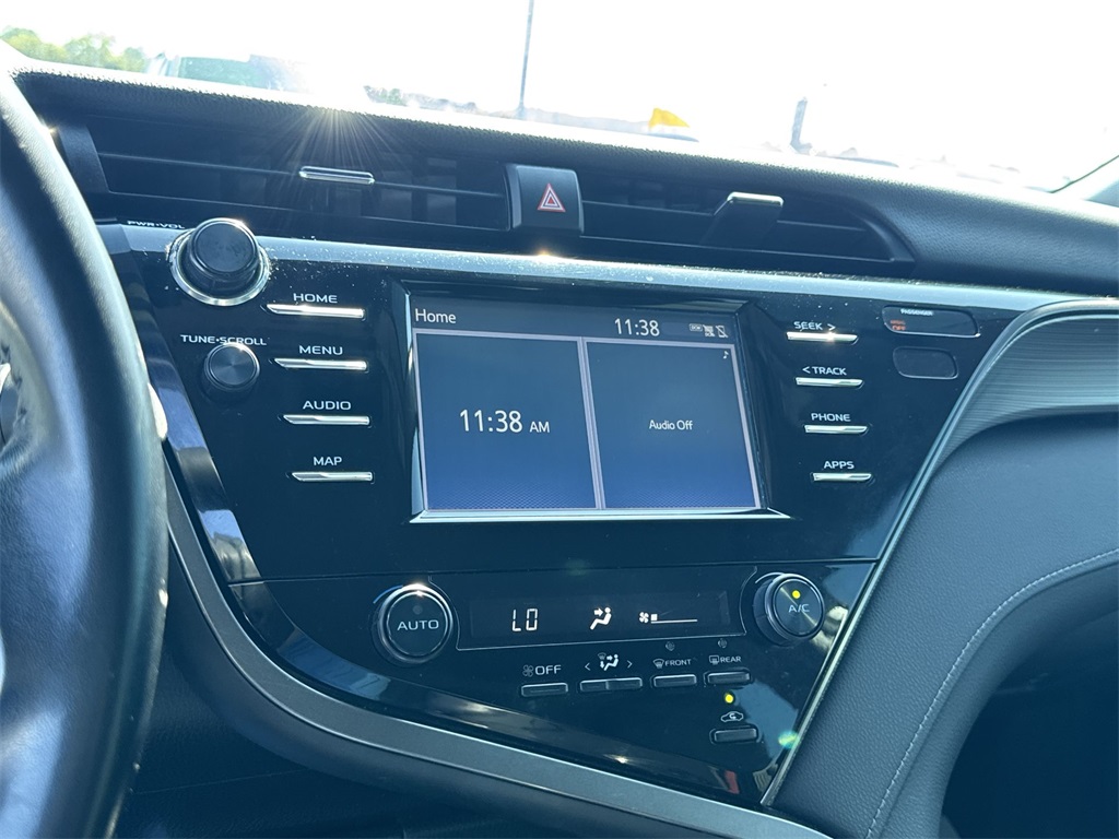 2019 Toyota Camry L photo 22