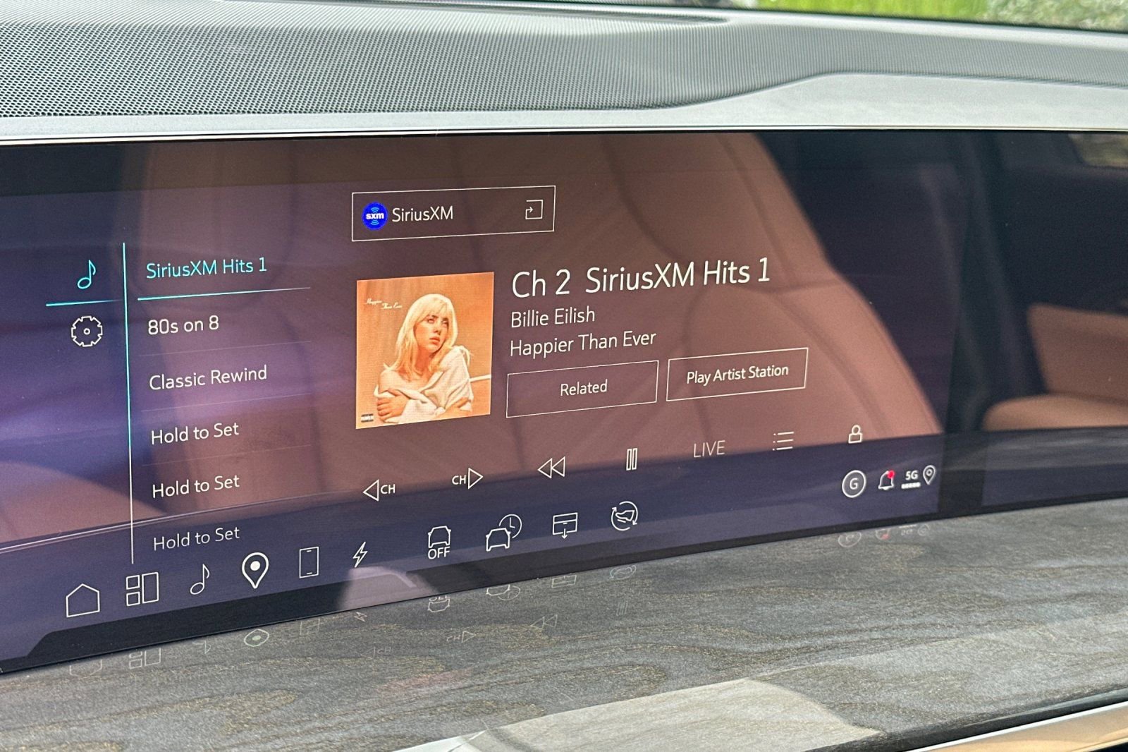2025 Cadillac Escalade IQ Sport photo 18