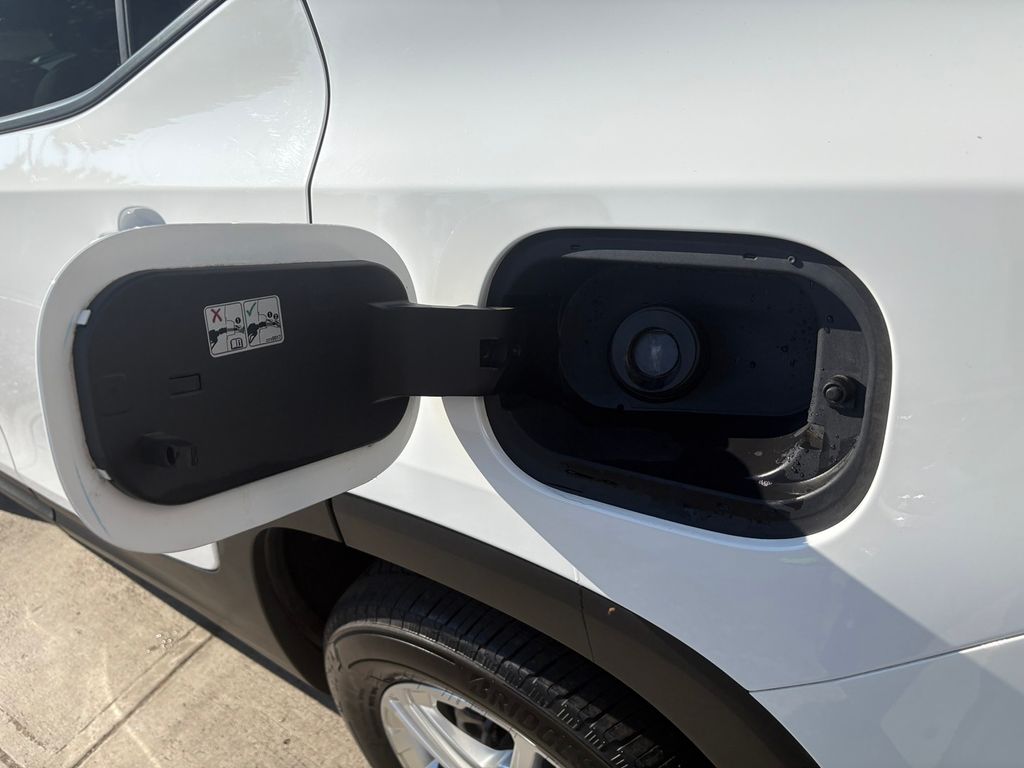 2022 Gmc Terrain SLE photo 33