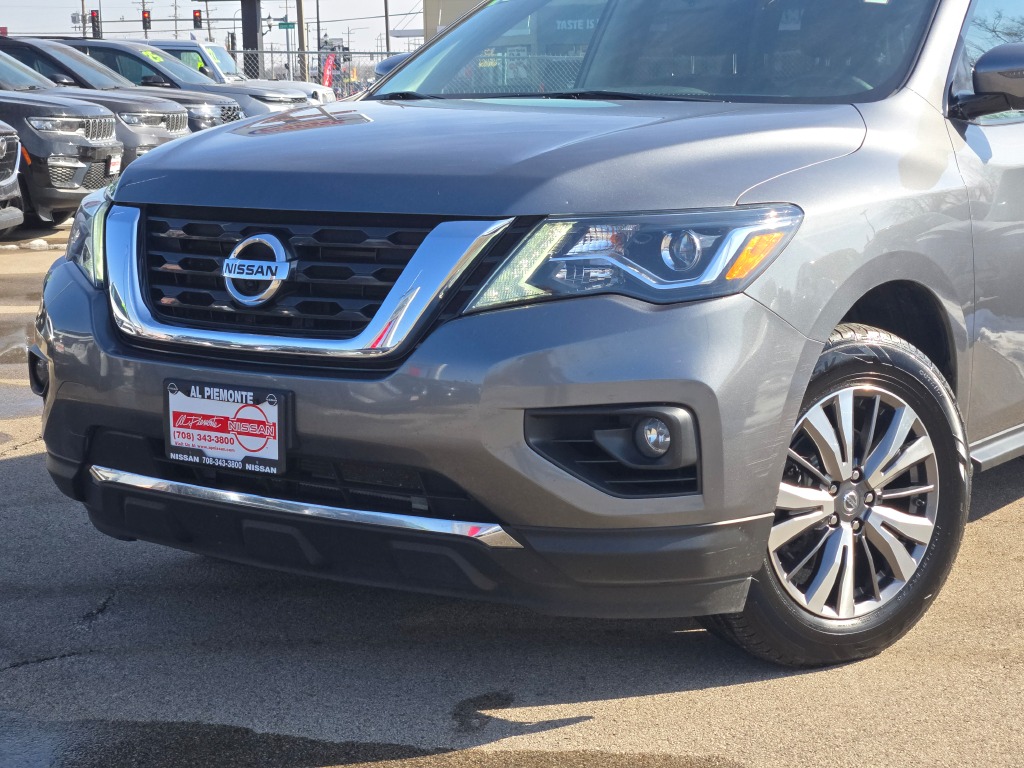 Used 2019 Nissan Pathfinder SL with VIN 5N1DR2MN6KC599878 for sale in Melrose Park, IL