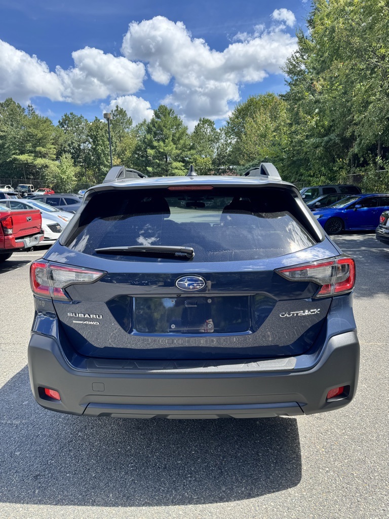 2025 Subaru Outback Premium photo 4