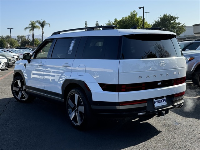 2025 Hyundai Santa Fe Limited photo 4