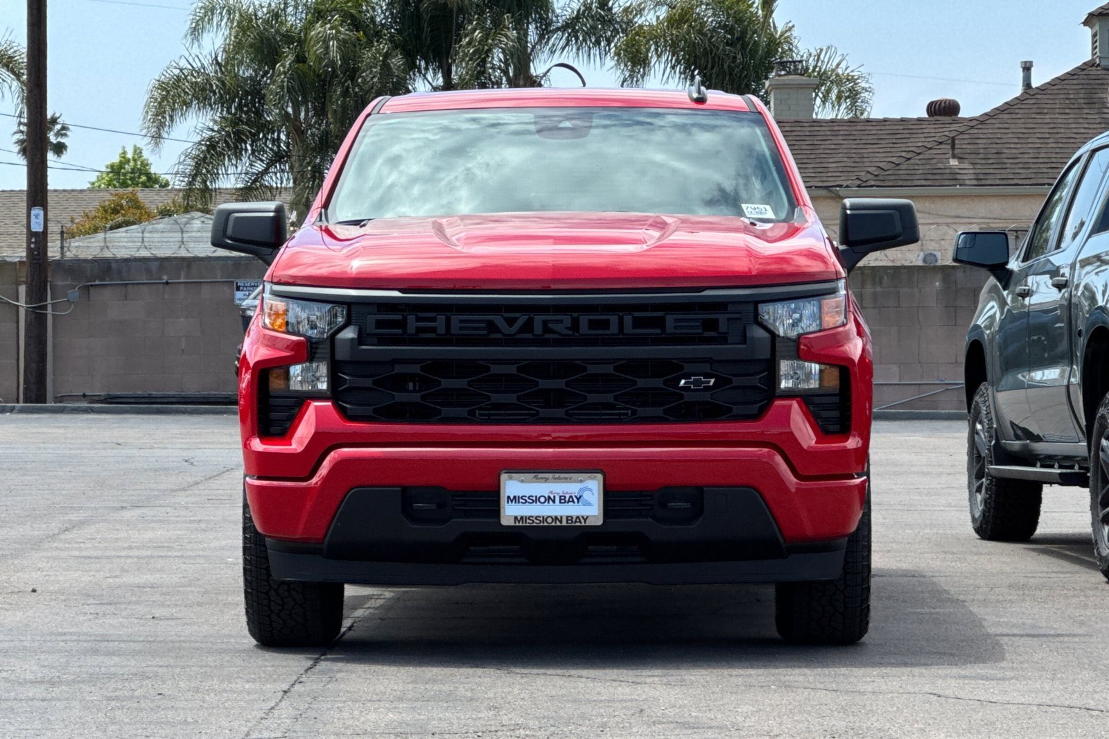 2025 Chevrolet Silverado 1500 Custom photo 9