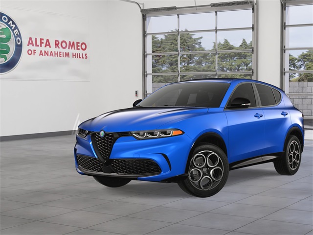 2025 Alfa Romeo Tonale Base