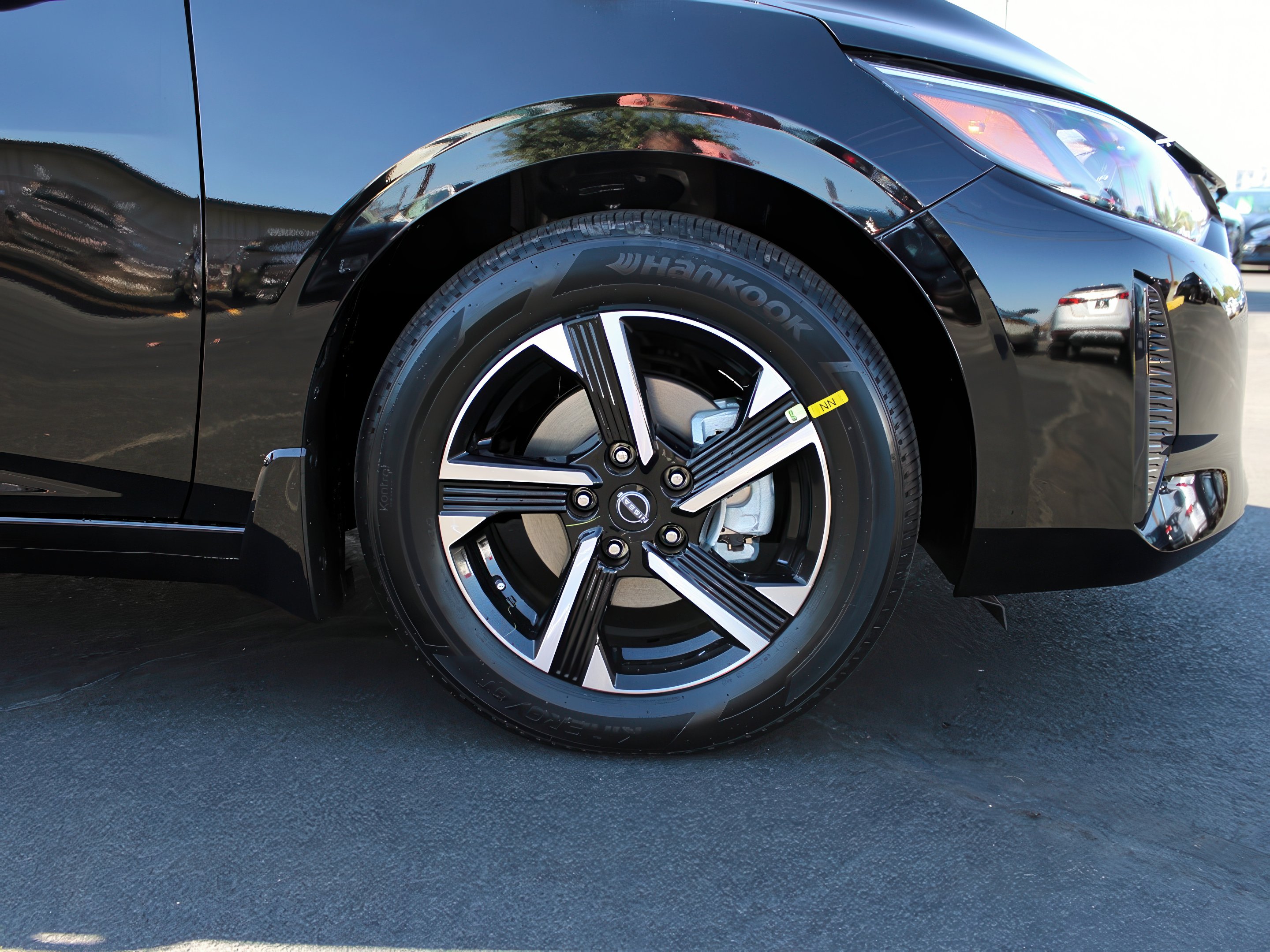 2025 Nissan Sentra SV photo 28