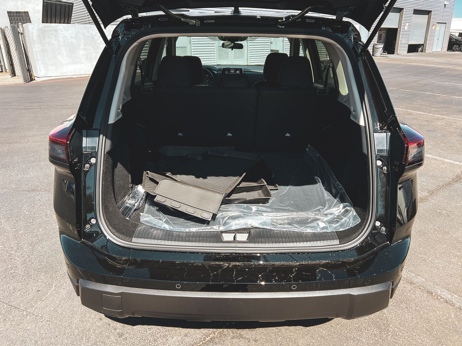 2026 Nissan Rogue S photo 4