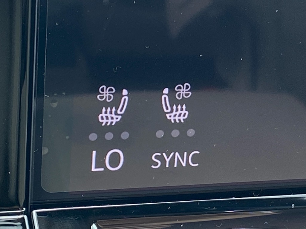 2025 Volkswagen Atlas SE Technology photo 8