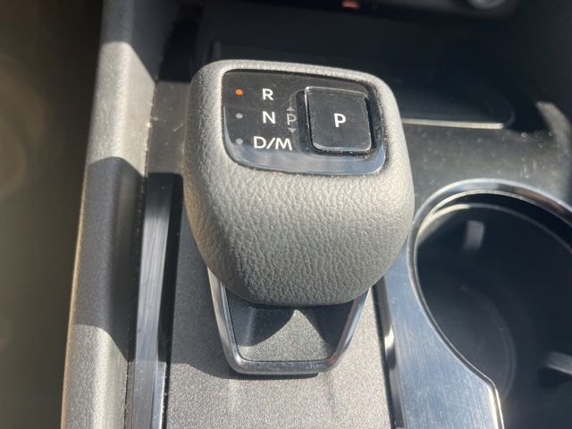 2023 Nissan Rogue SV photo 20