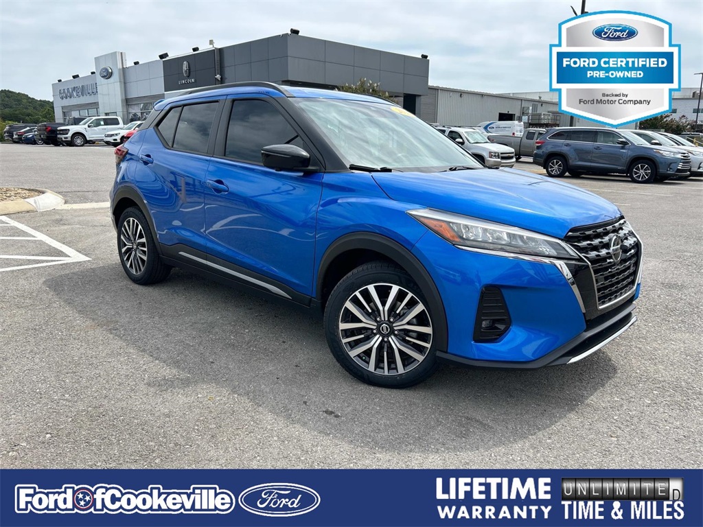 2021 Nissan Kicks SR