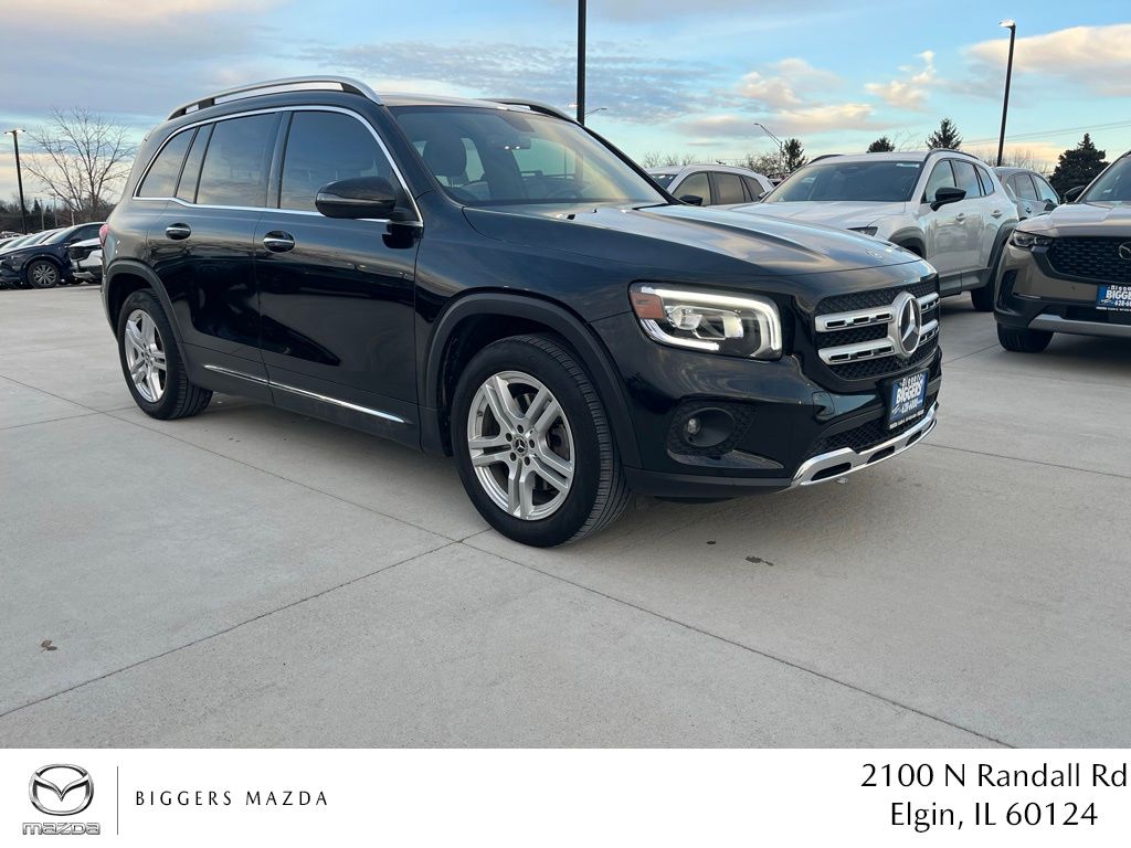 2020 Mercedes-Benz GLB Base's photo