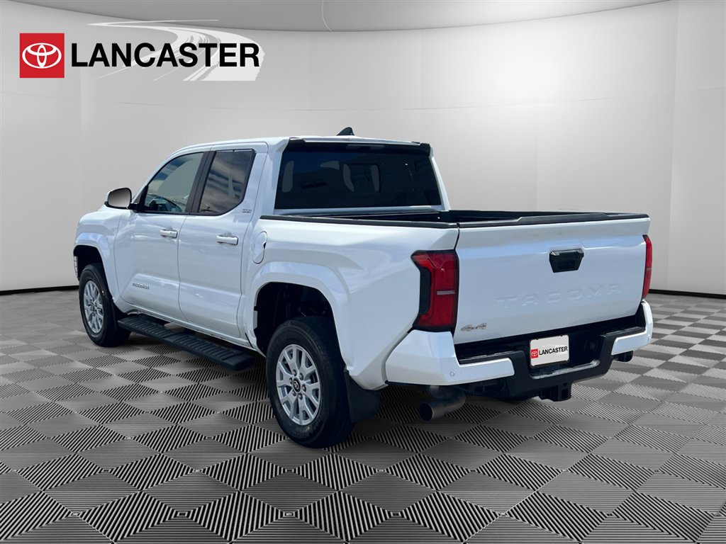 2024 Toyota Tacoma SR5 4x4 photo 3