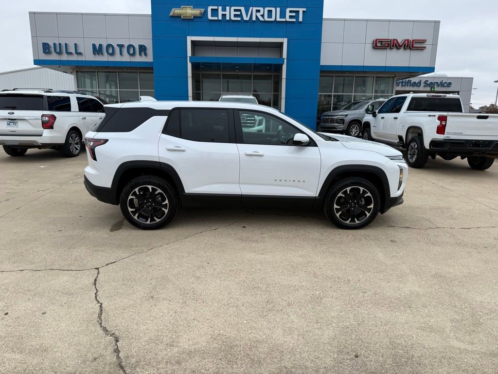 2026 Chevrolet Equinox LT's photo