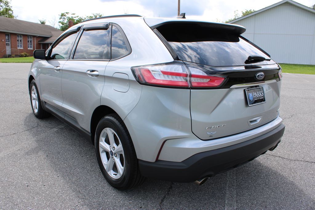 2020 Ford Edge SE photo 7