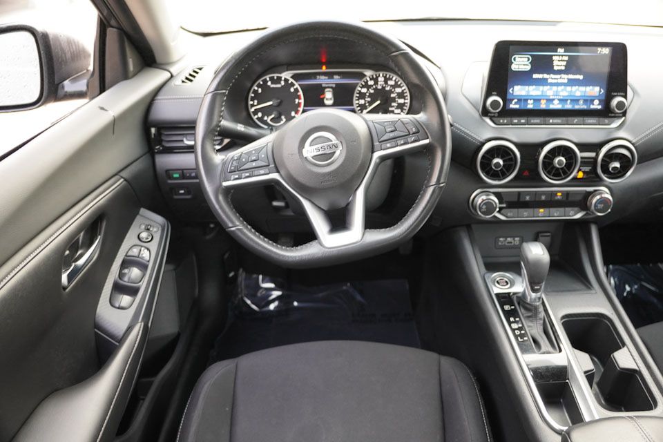 2022 Nissan Sentra SV photo 18
