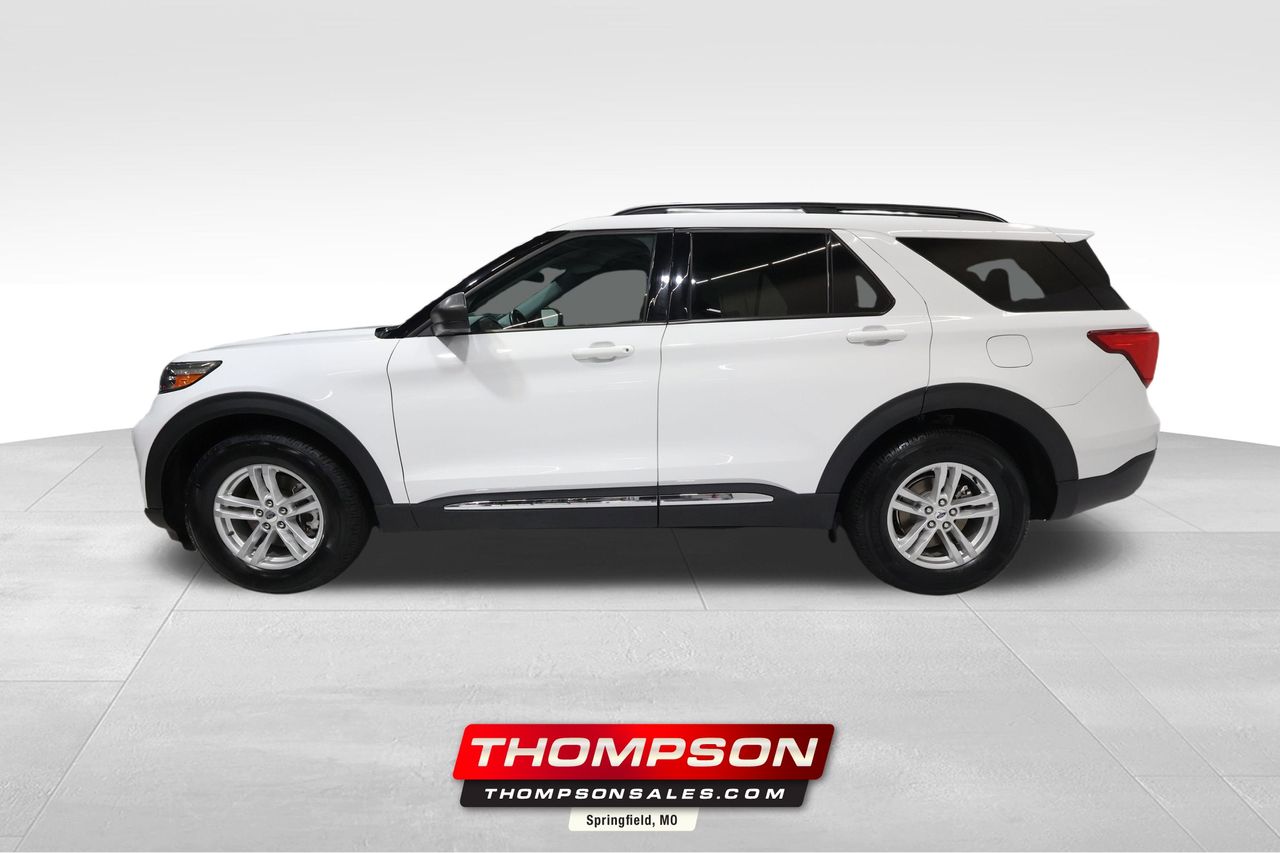 2023 Ford Explorer XLT's photo