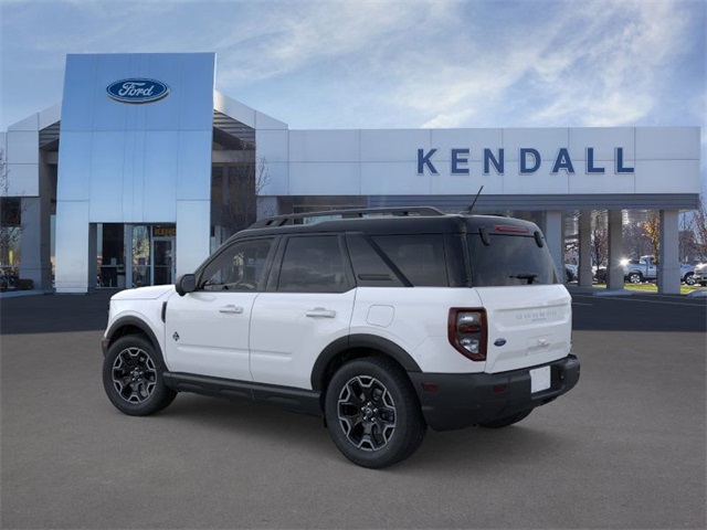 2025 Ford Bronco Sport Outer Banks photo 2