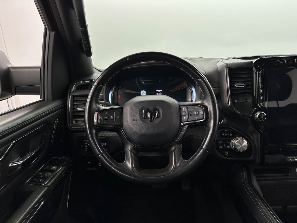 2023 Ram 1500 Limited photo 8