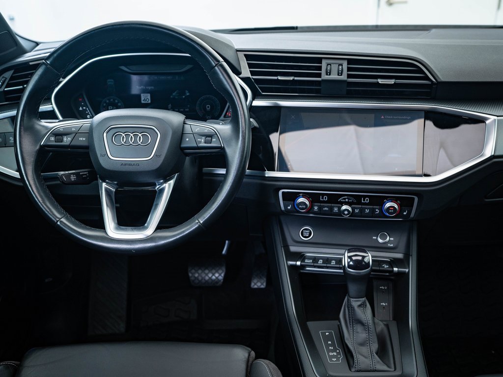 2022 Audi Q3 S line Premium Plus photo 23