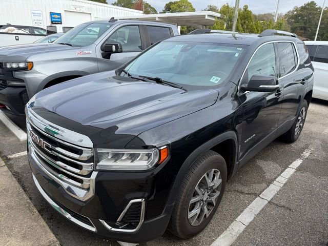 2023 GMC Acadia SLT's photo