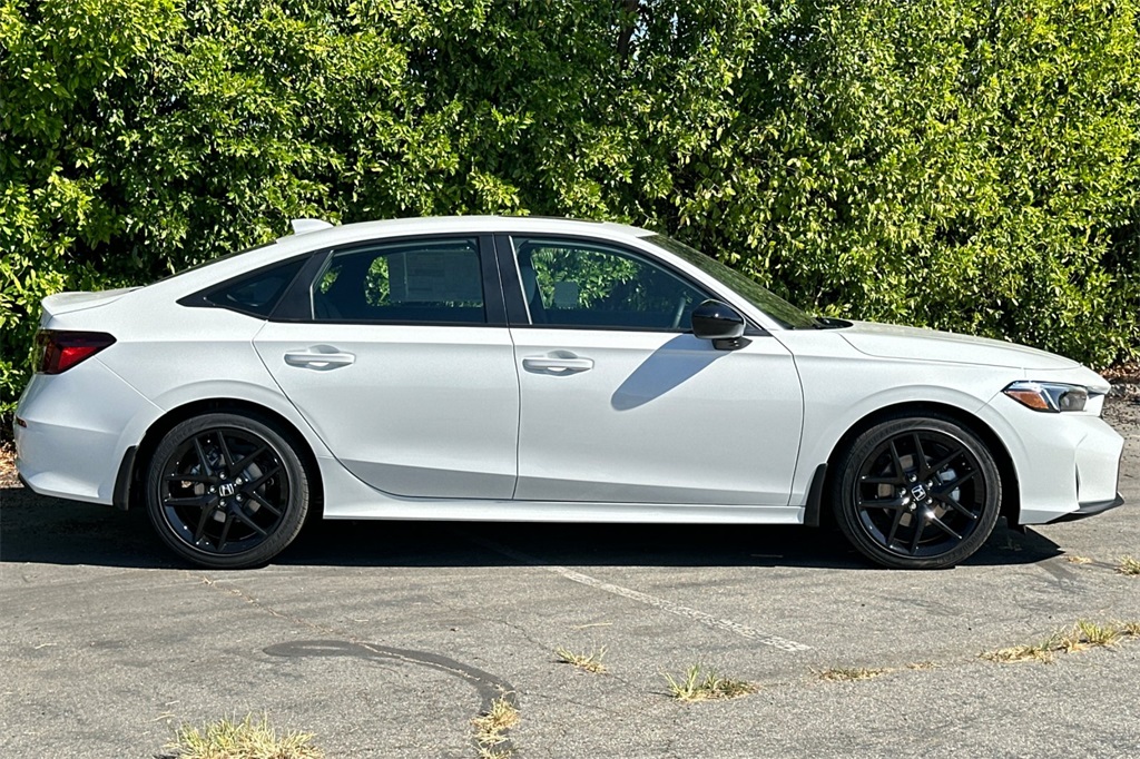 2026 Honda Civic Sport photo 3