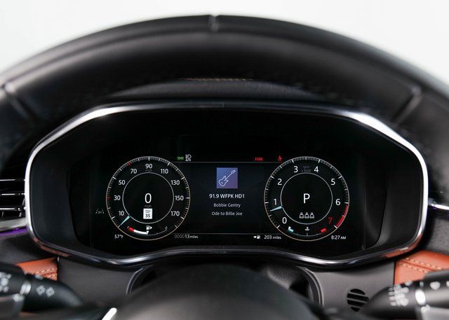 2026 Jaguar F-PACE P250 R-Dynamic S photo 15