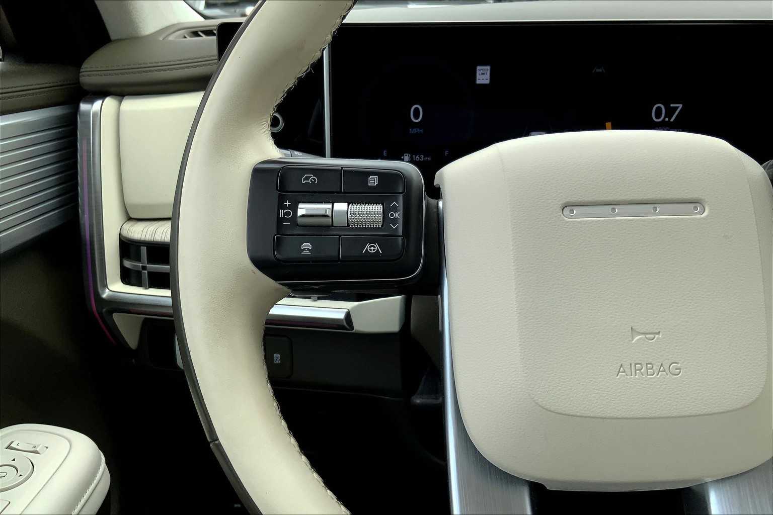 2025 Hyundai Santa Fe Calligraphy photo 22