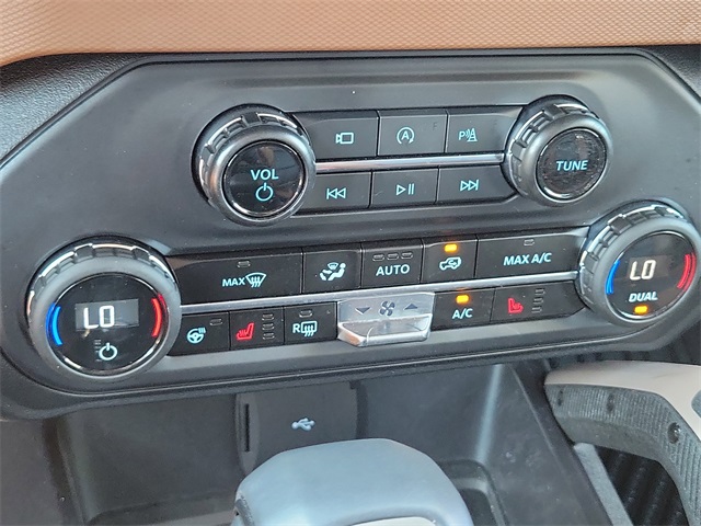 2024 Ford Bronco Outer Banks photo 26