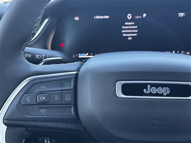 2023 Jeep Grand Cherokee Altitude photo 24