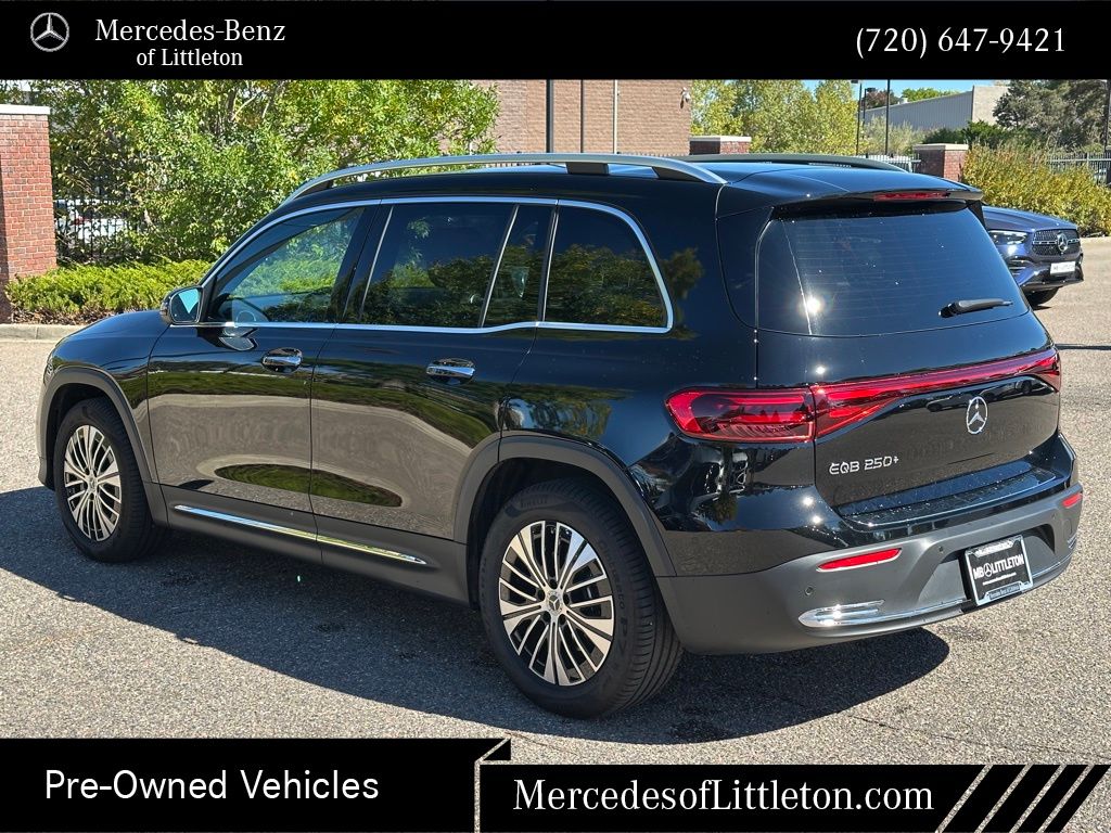 2025 Mercedes Benz EQB photo 2