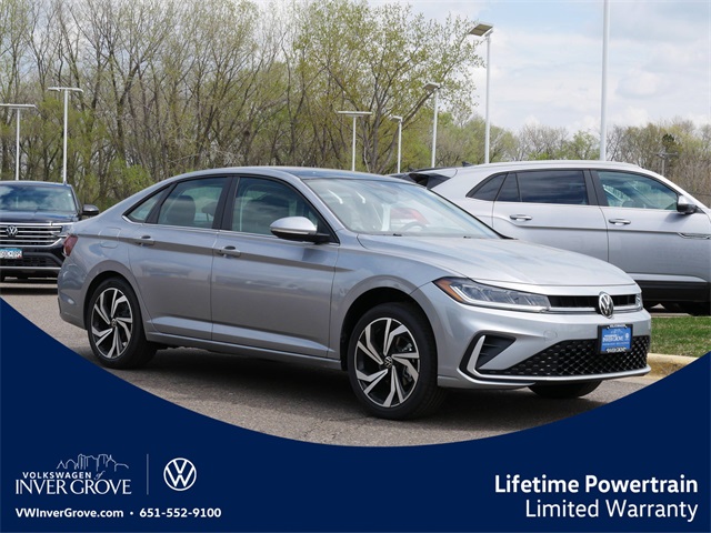 2025 Volkswagen Jetta SEL's photo