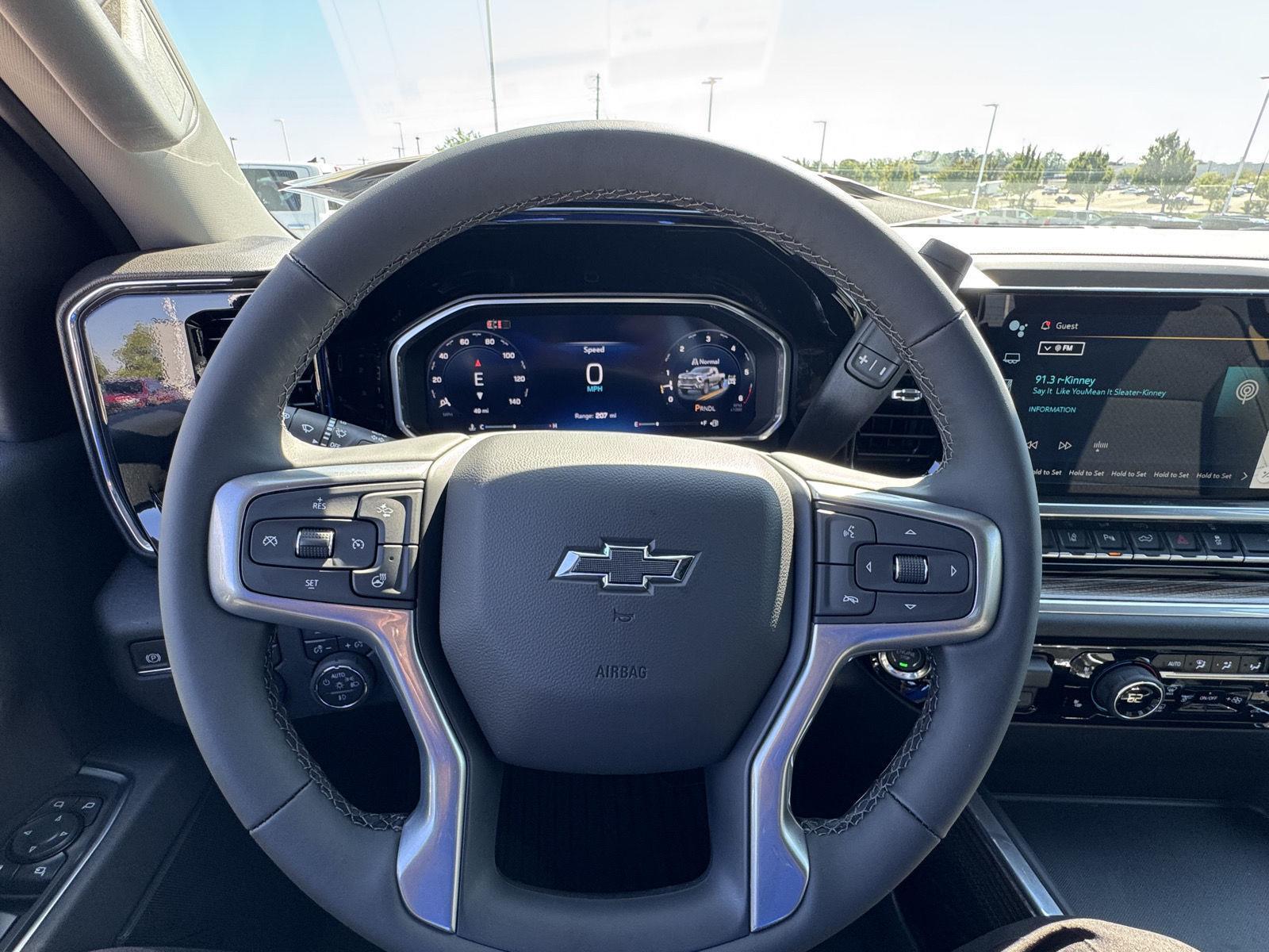 2026 Chevrolet Silverado 2500HD LT photo 10