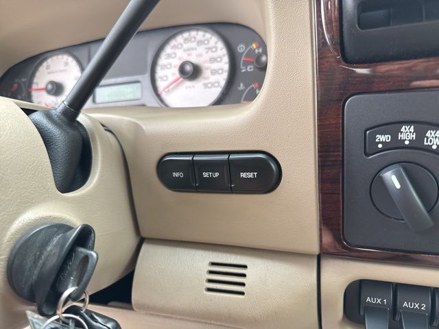 2007 Ford F-250 photo 24