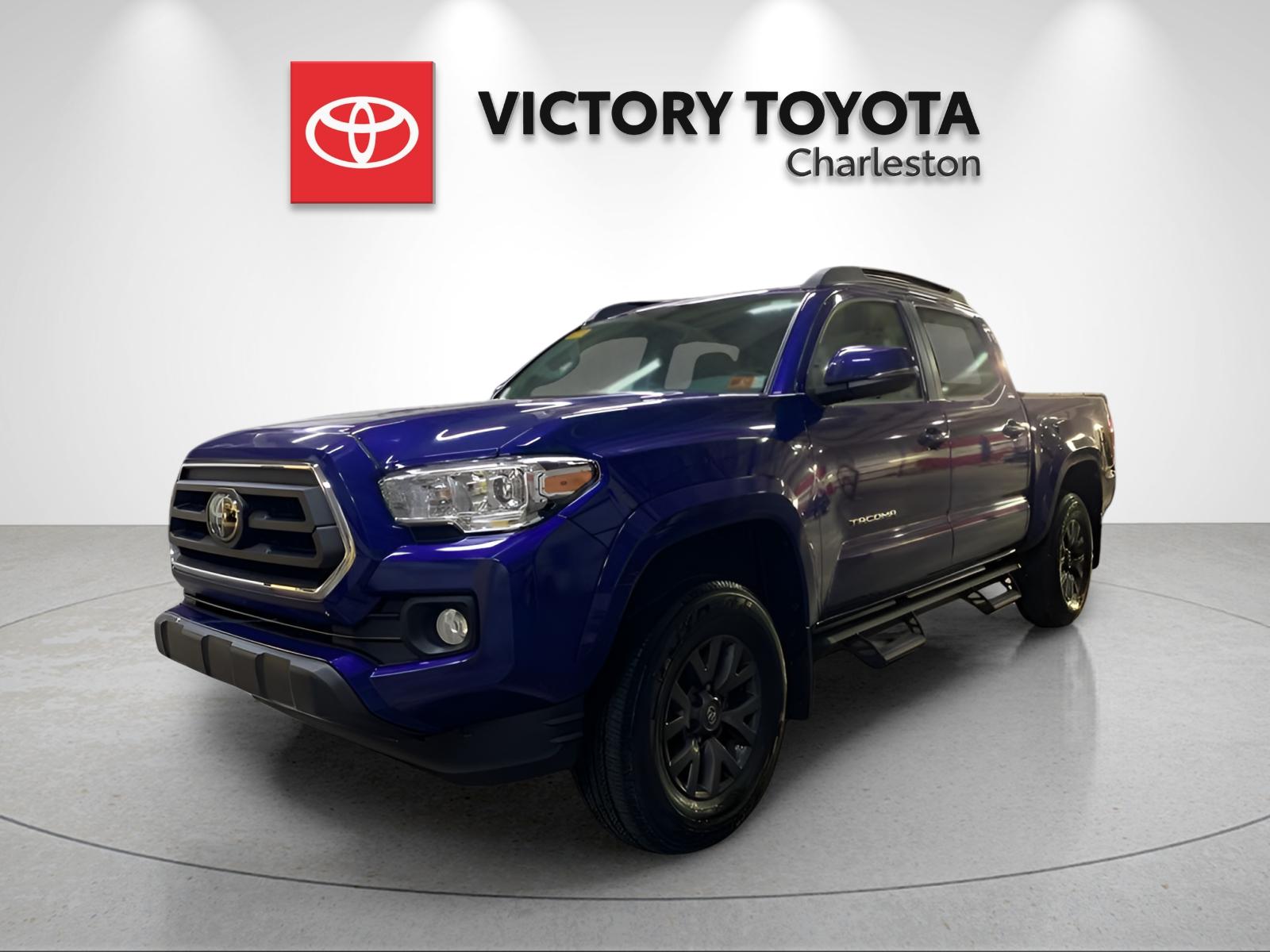 2022 Toyota Tacoma SR5's photo